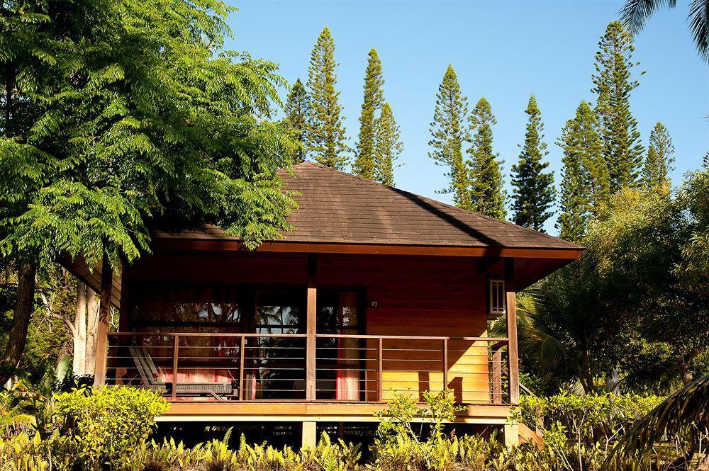 Oure Lodge Beach Resort Kuto Exteriör bild
