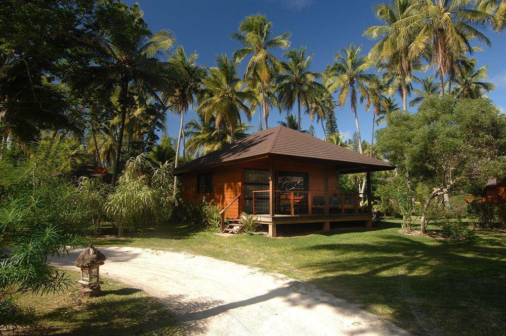 Oure Lodge Beach Resort Kuto Exteriör bild