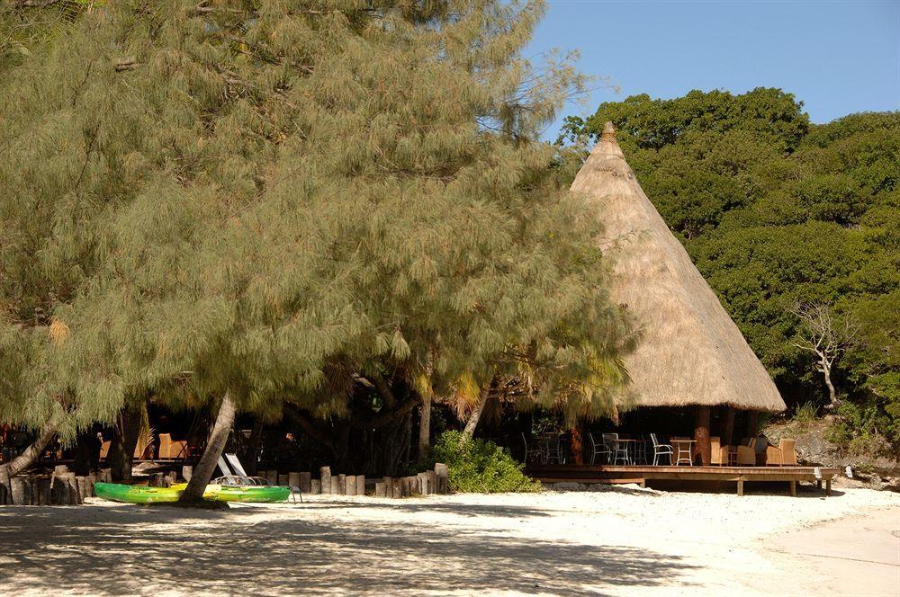 Oure Lodge Beach Resort Kuto Exteriör bild