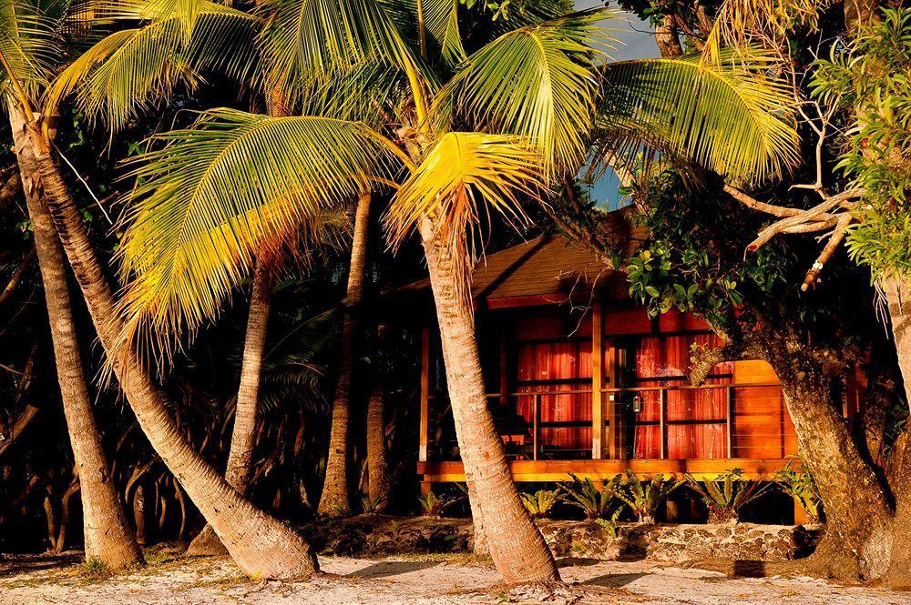 Oure Lodge Beach Resort Kuto Exteriör bild