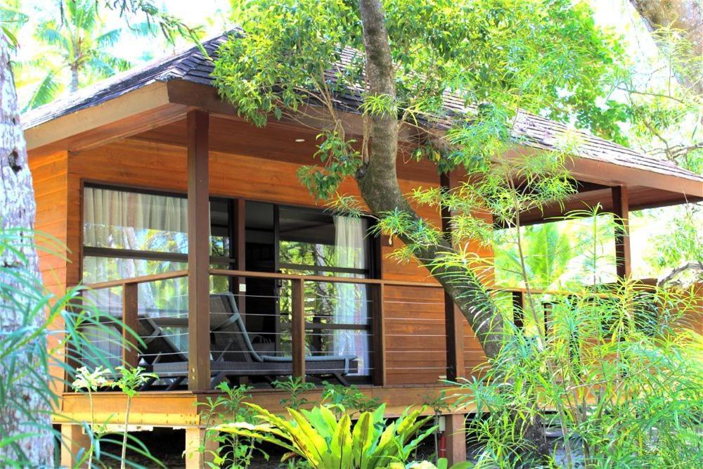Oure Lodge Beach Resort Kuto Exteriör bild